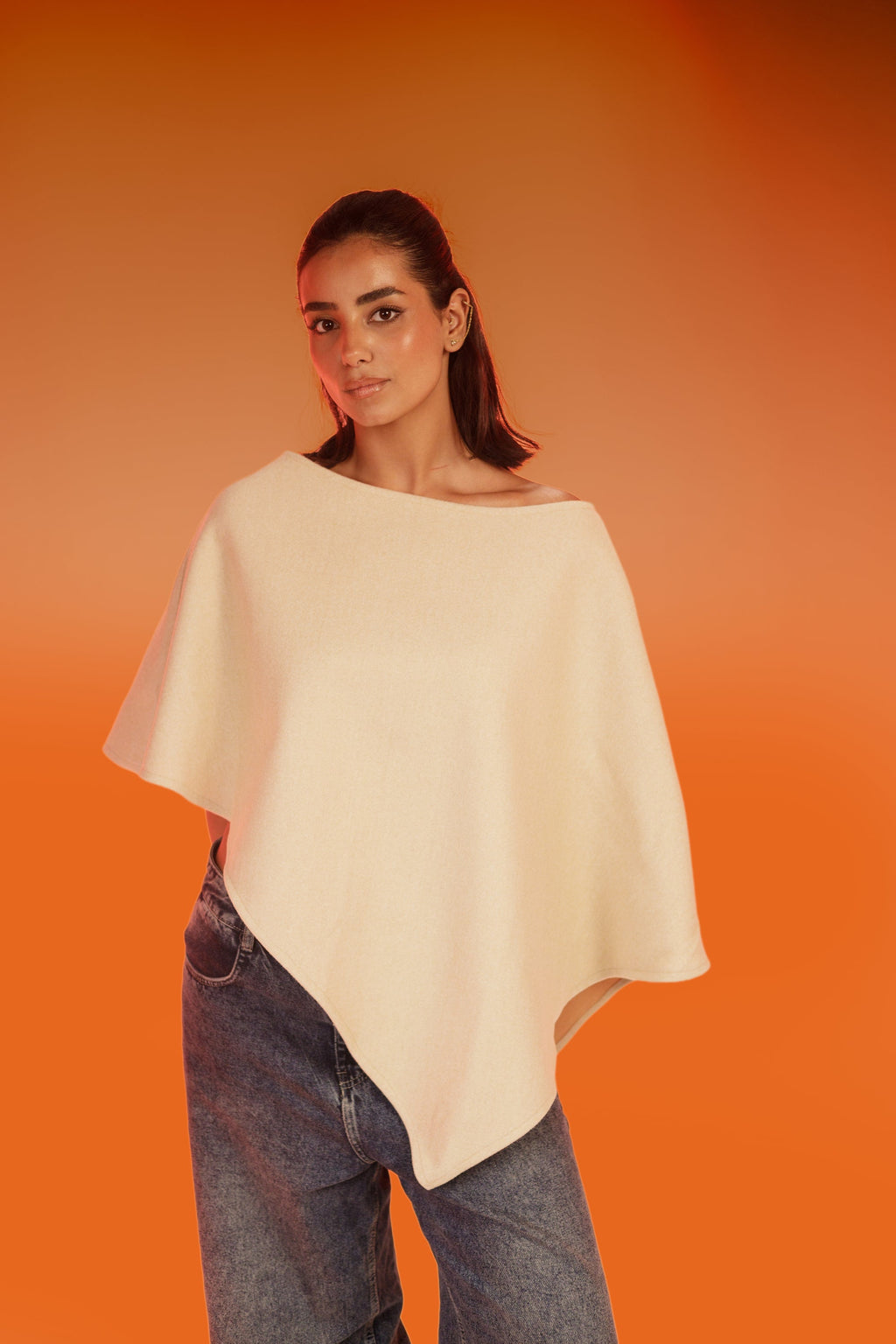 RICHNESS- Neckless Shirt- Beige