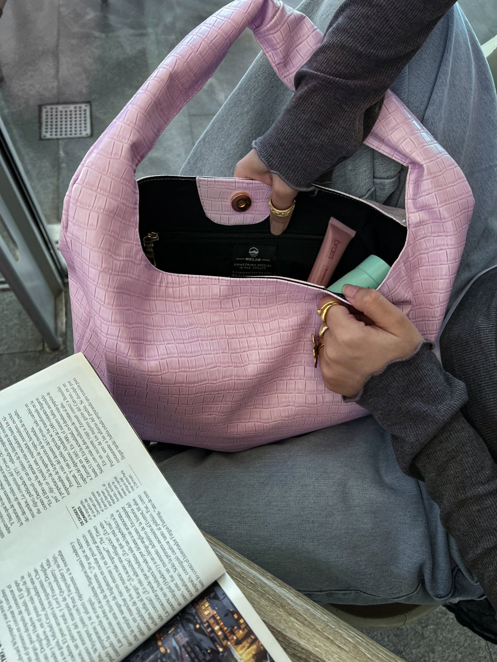 HELIO- CROCO BAG LAVENDER