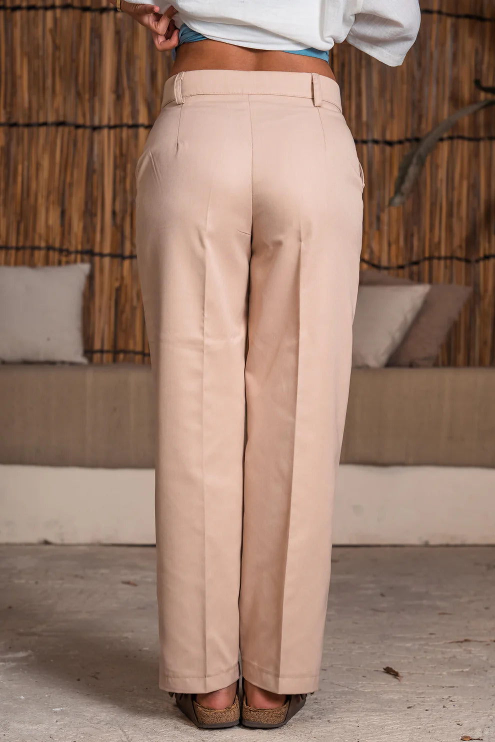 Derecho- Tailored Pants- Beige