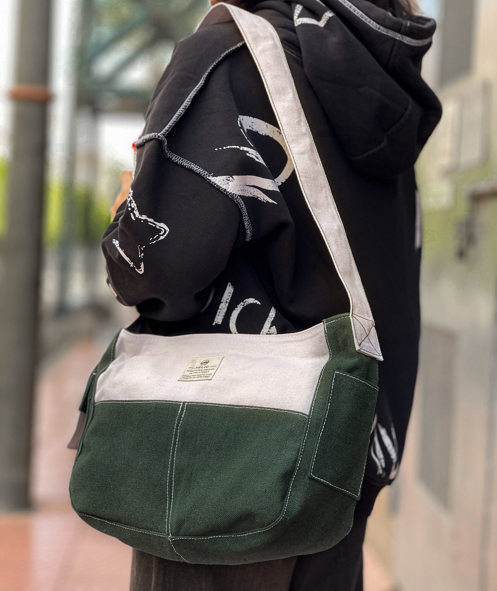 HELIO- HELIO & STITCH GREEN X OFFWHITE