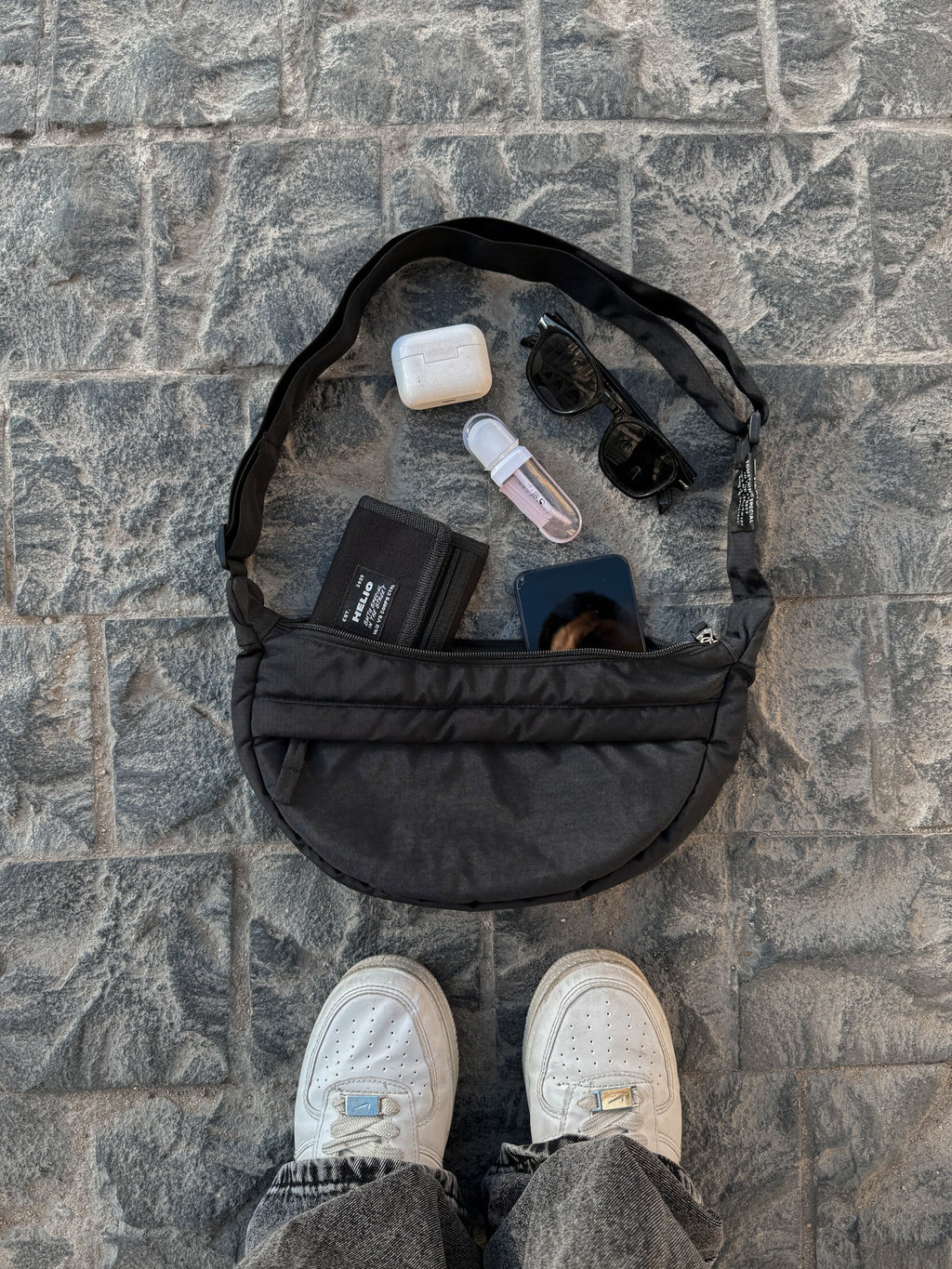 HELIO- DUMPLING BAG BLACK