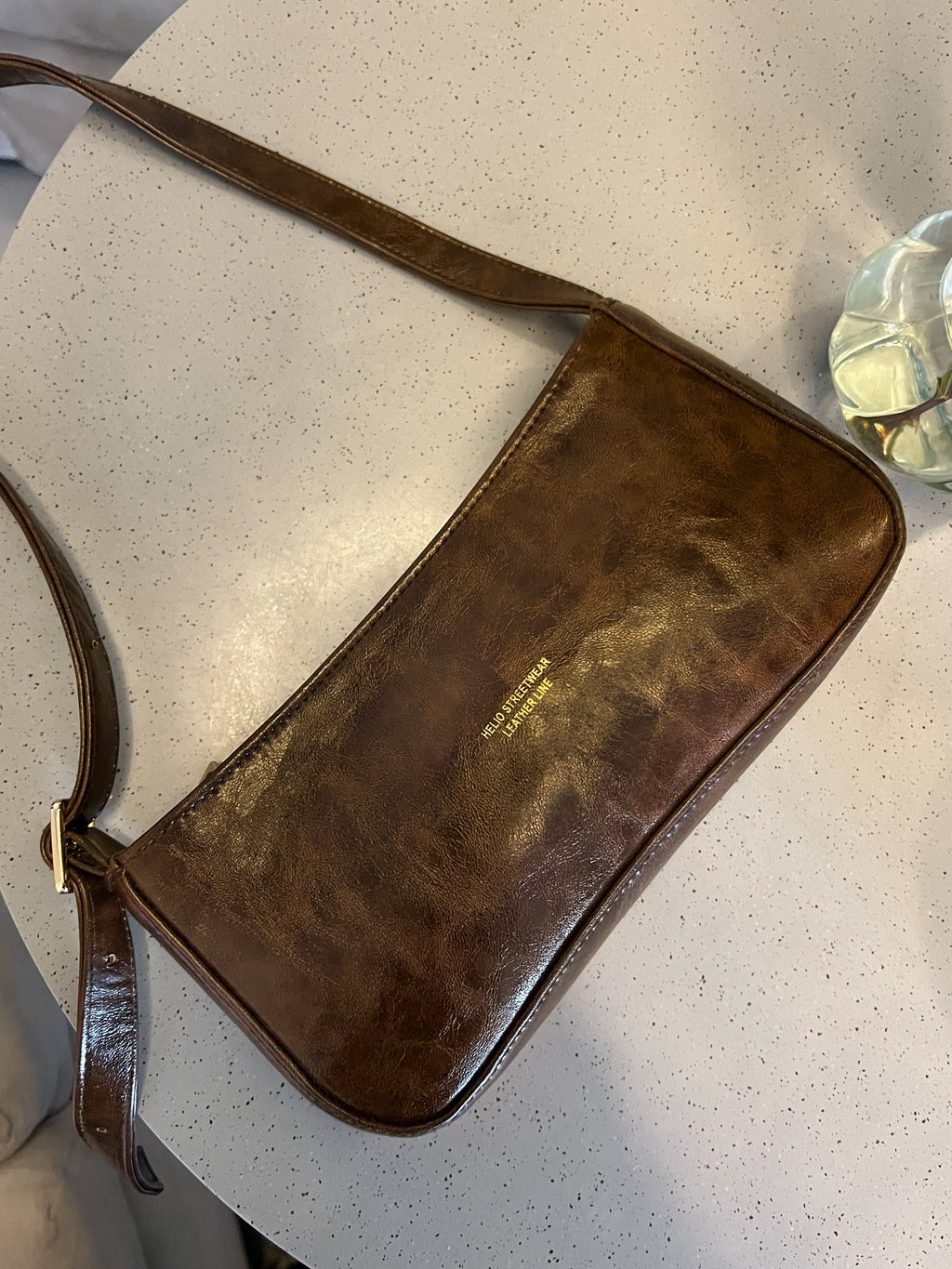 HELIO- TOKEN BAG WOOD BROWN