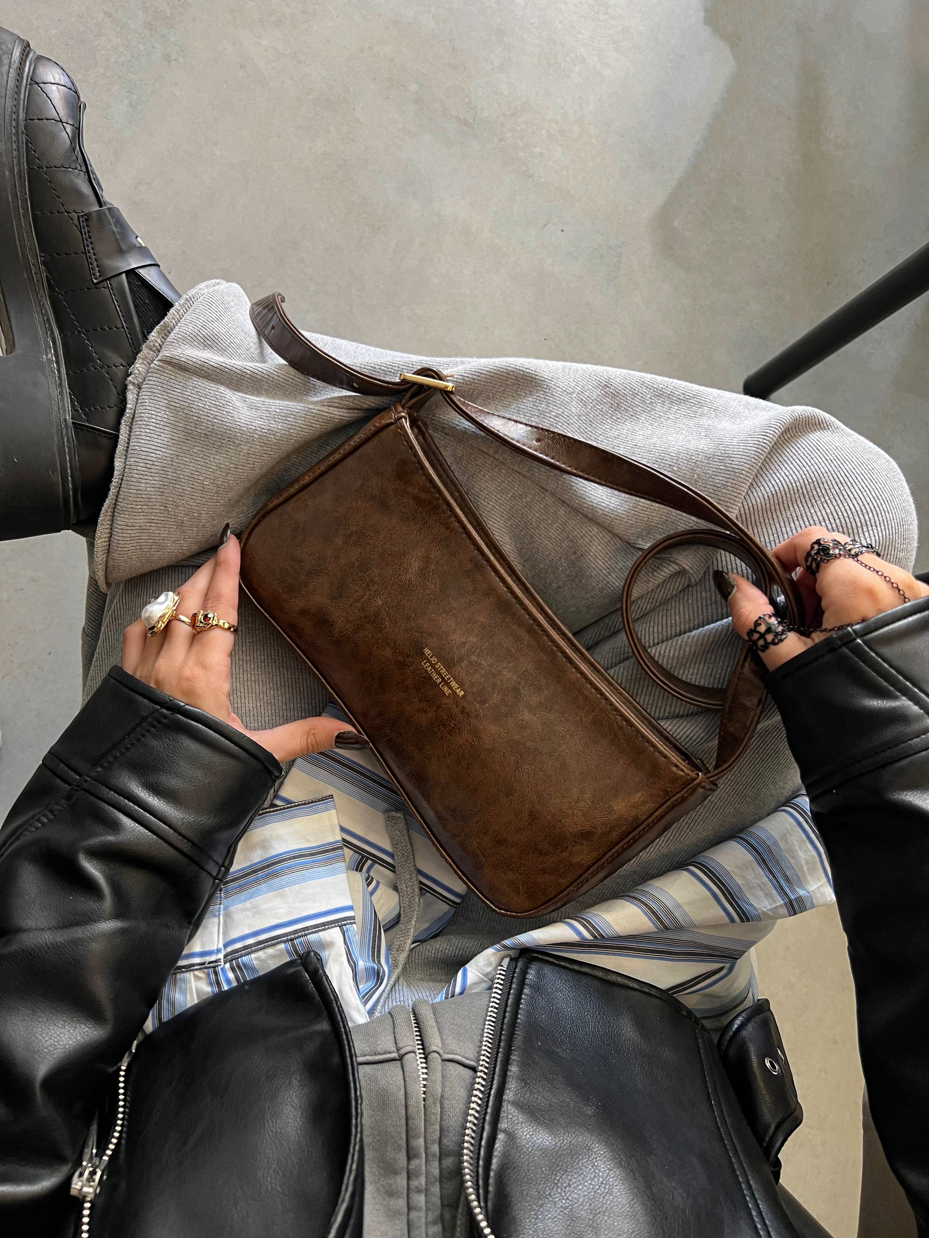 HELIO- TOKEN BAG WOOD BROWN