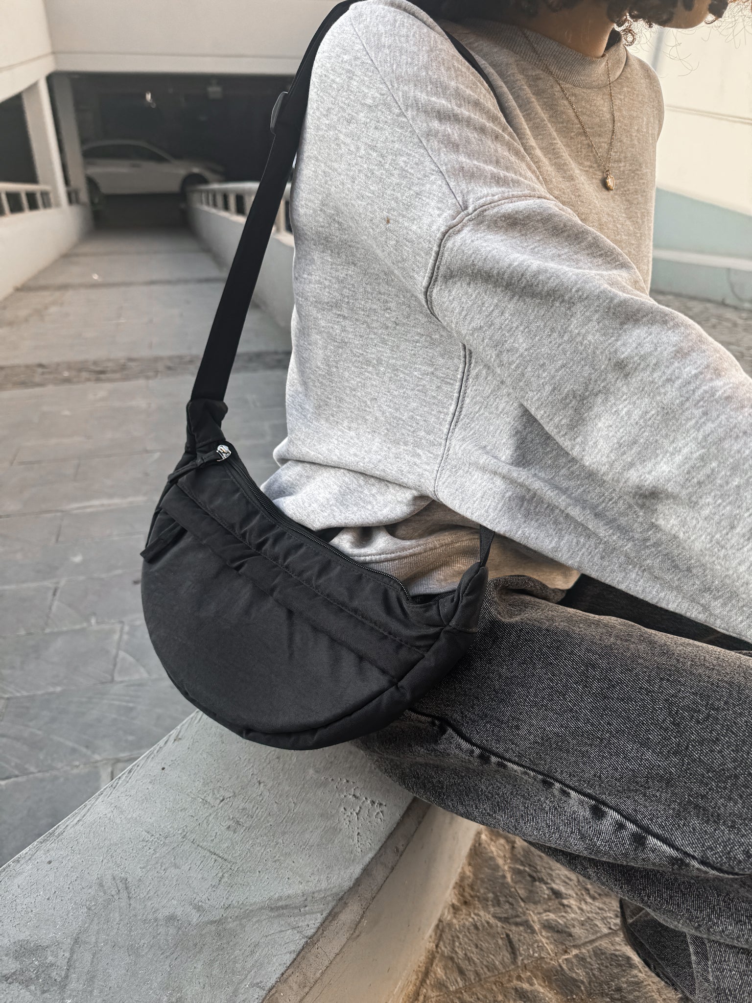 HELIO- DUMPLING BAG BLACK