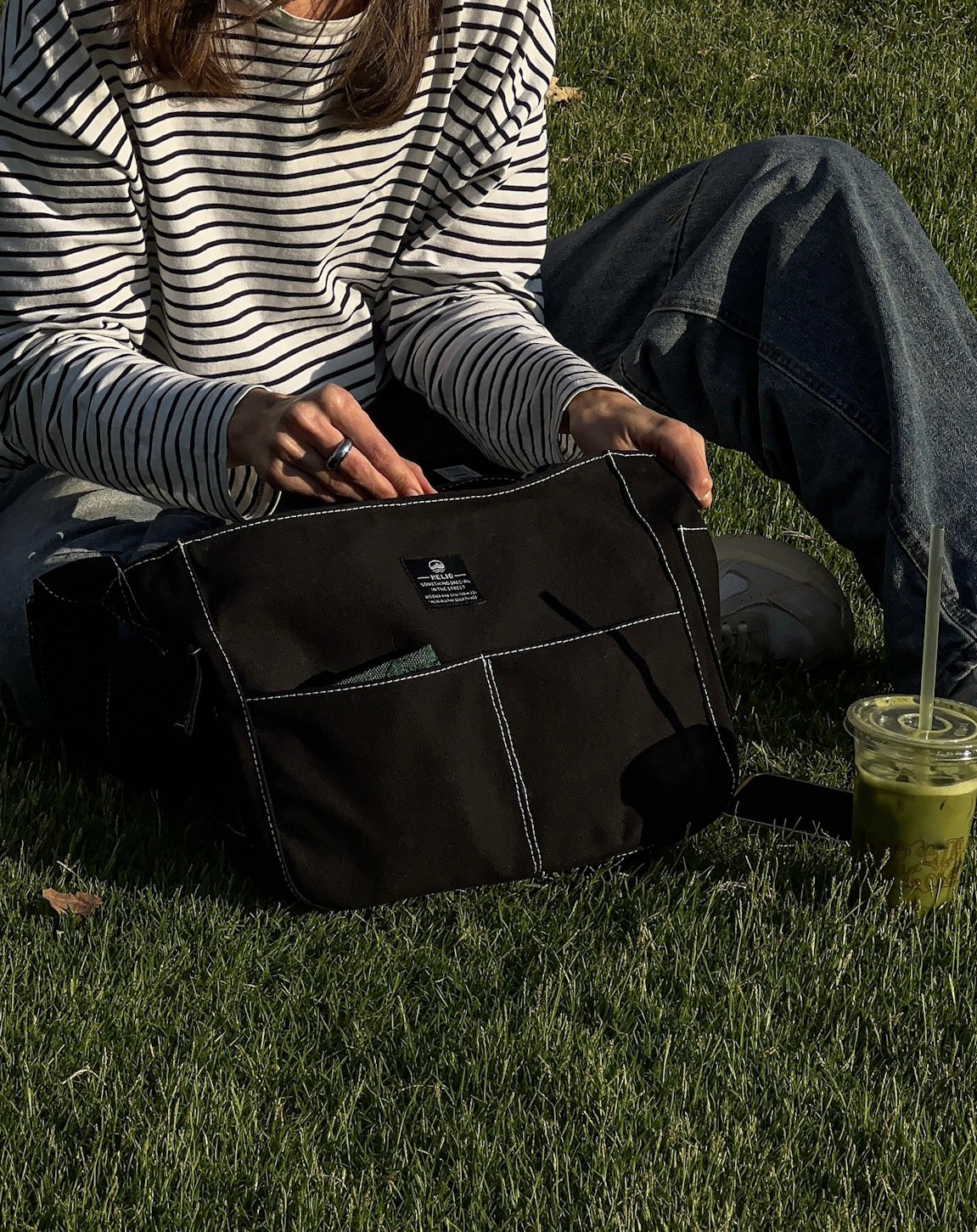 HELIO- HELIO & STITCH BLACK