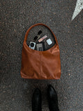 HELIO- HOBO BAG CARAMEL BROWN