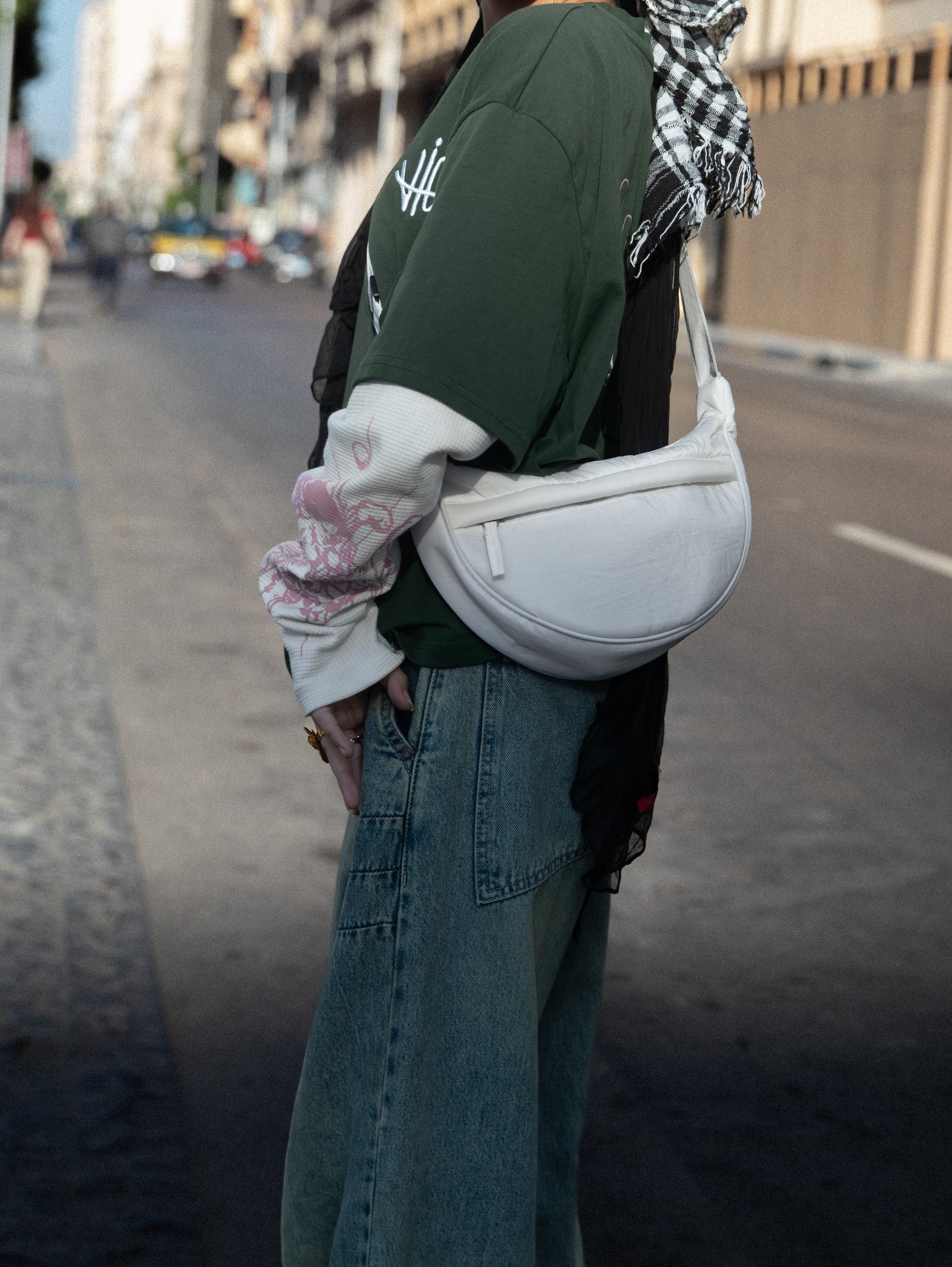 HELIO- DUMPLING BAG WHITE