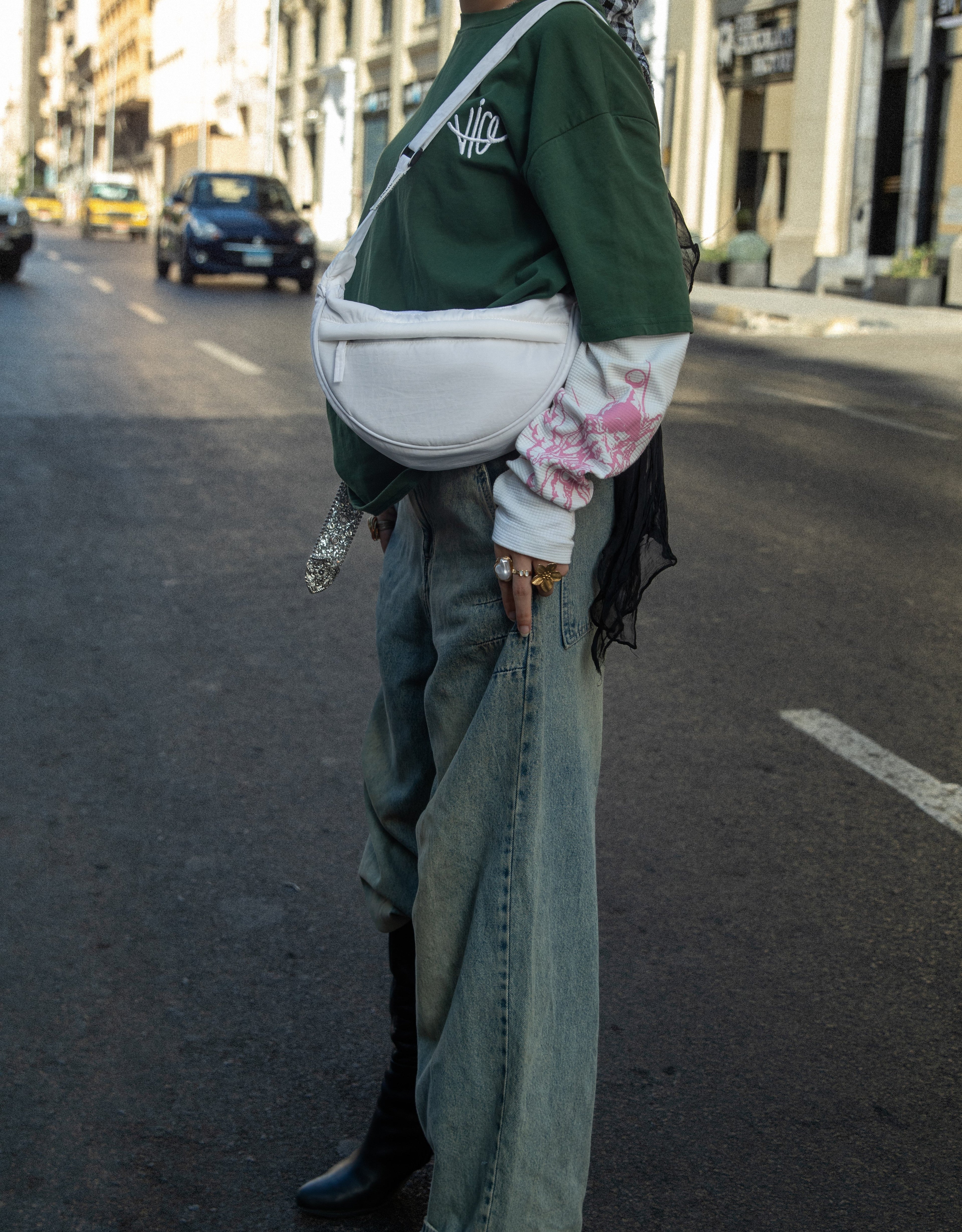 HELIO- DUMPLING BAG WHITE