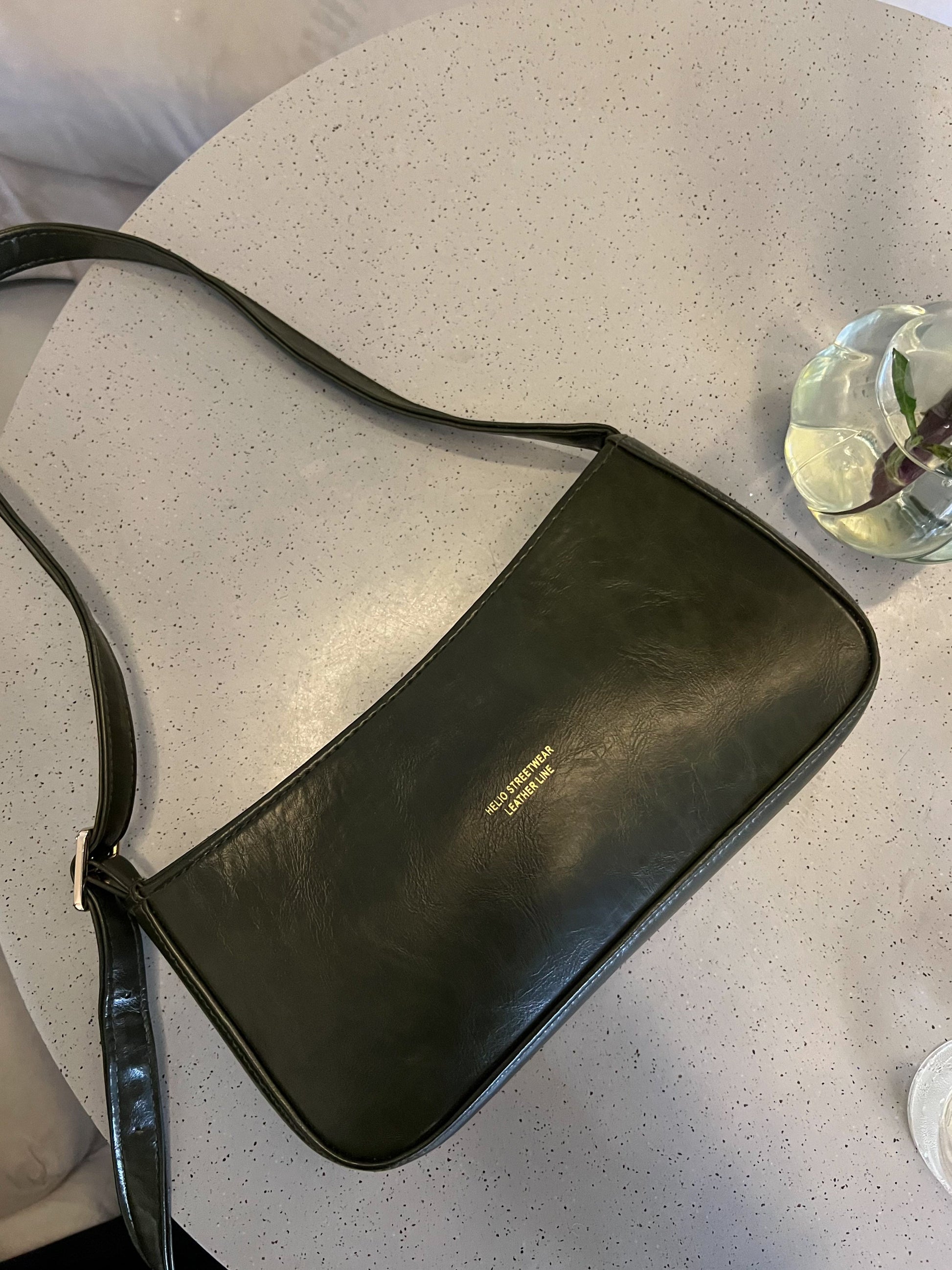 HELIO- TOKEN BAG FOREST GREEN