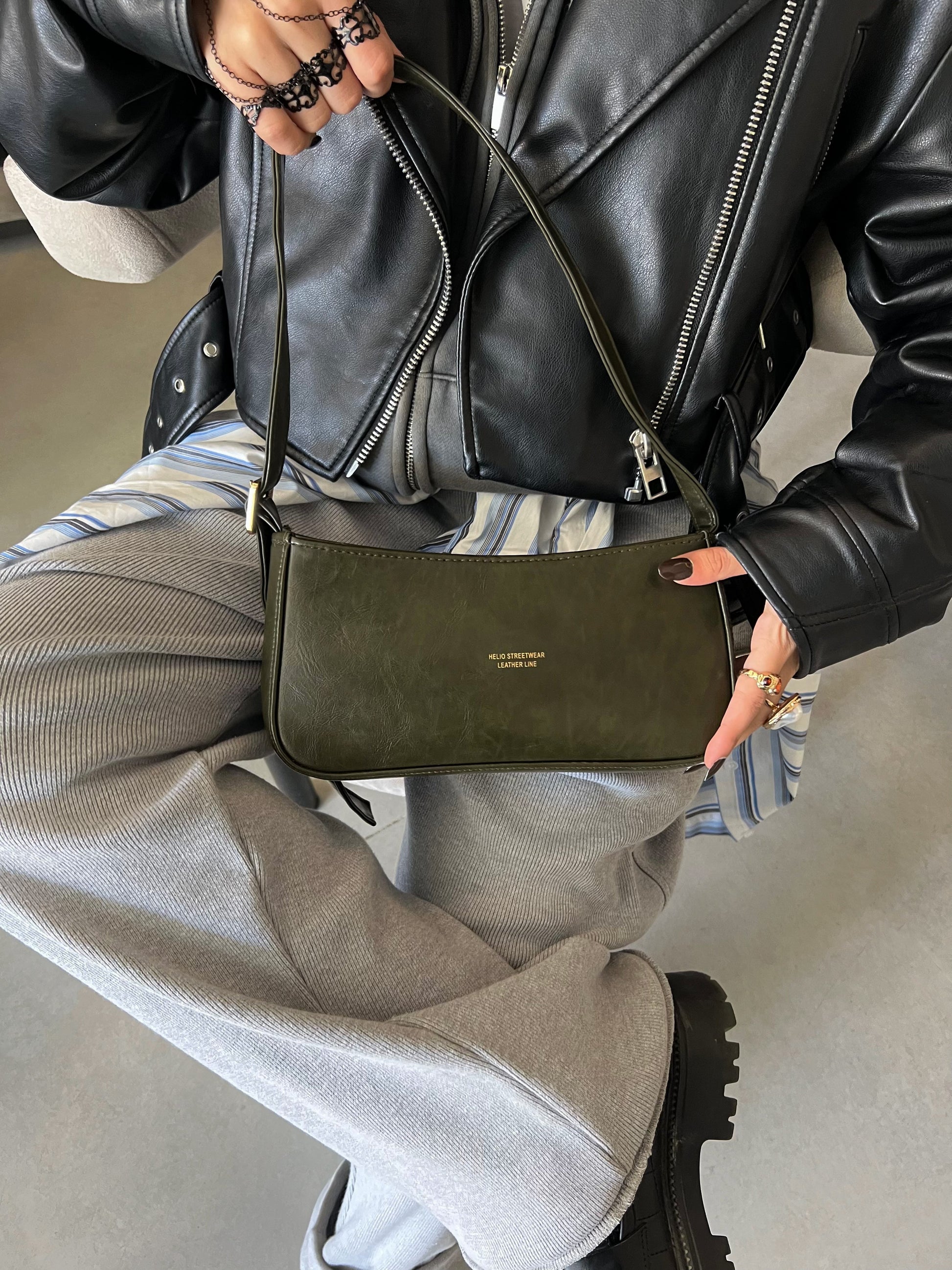 HELIO- TOKEN BAG FOREST GREEN