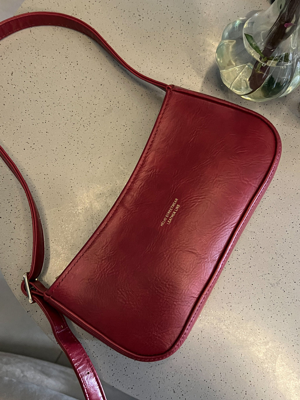 HELIO- TOKEN BAG CHERRY RED
