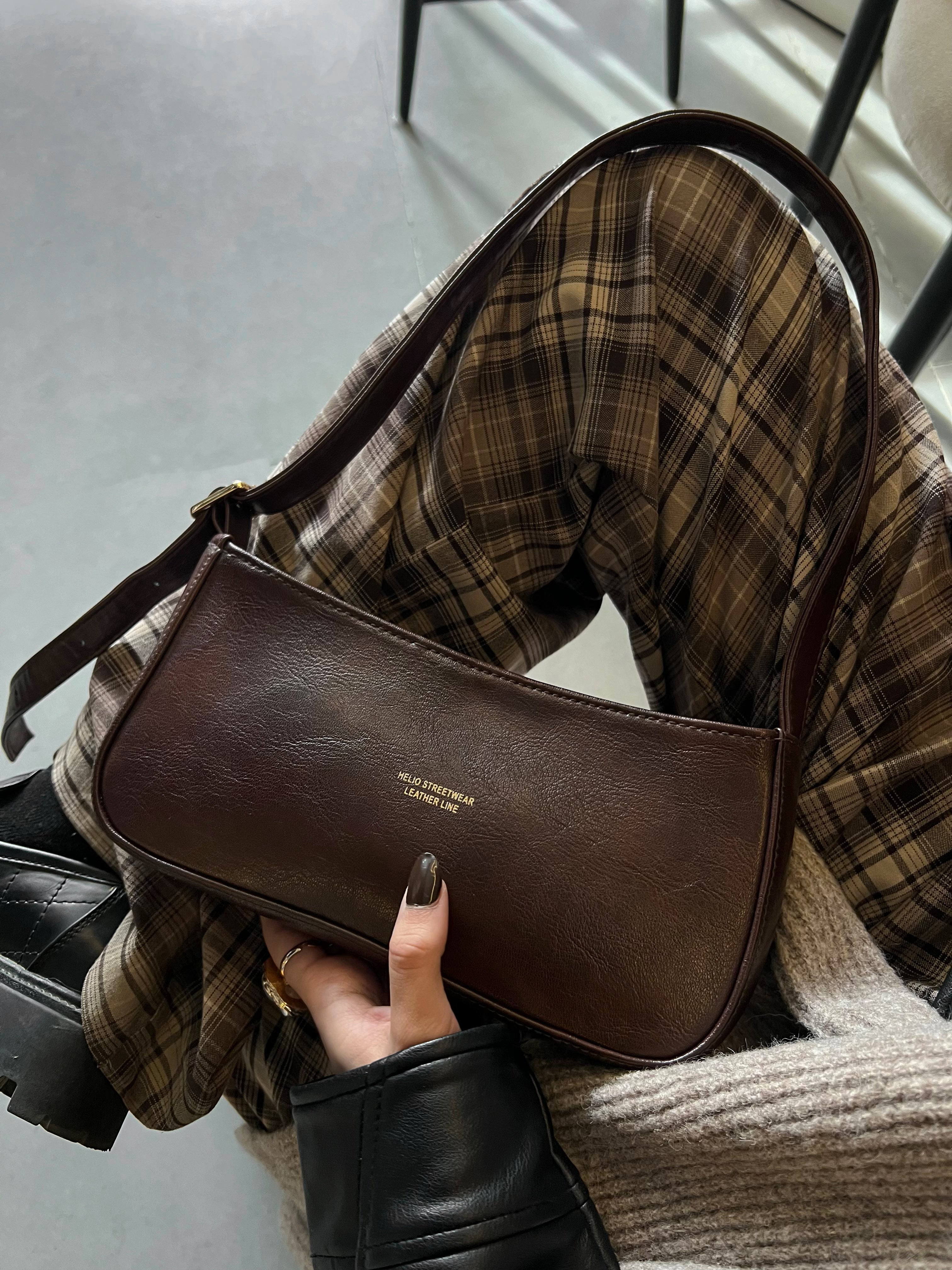 HELIO- TOKEN BAG DARK CHOCOLATE