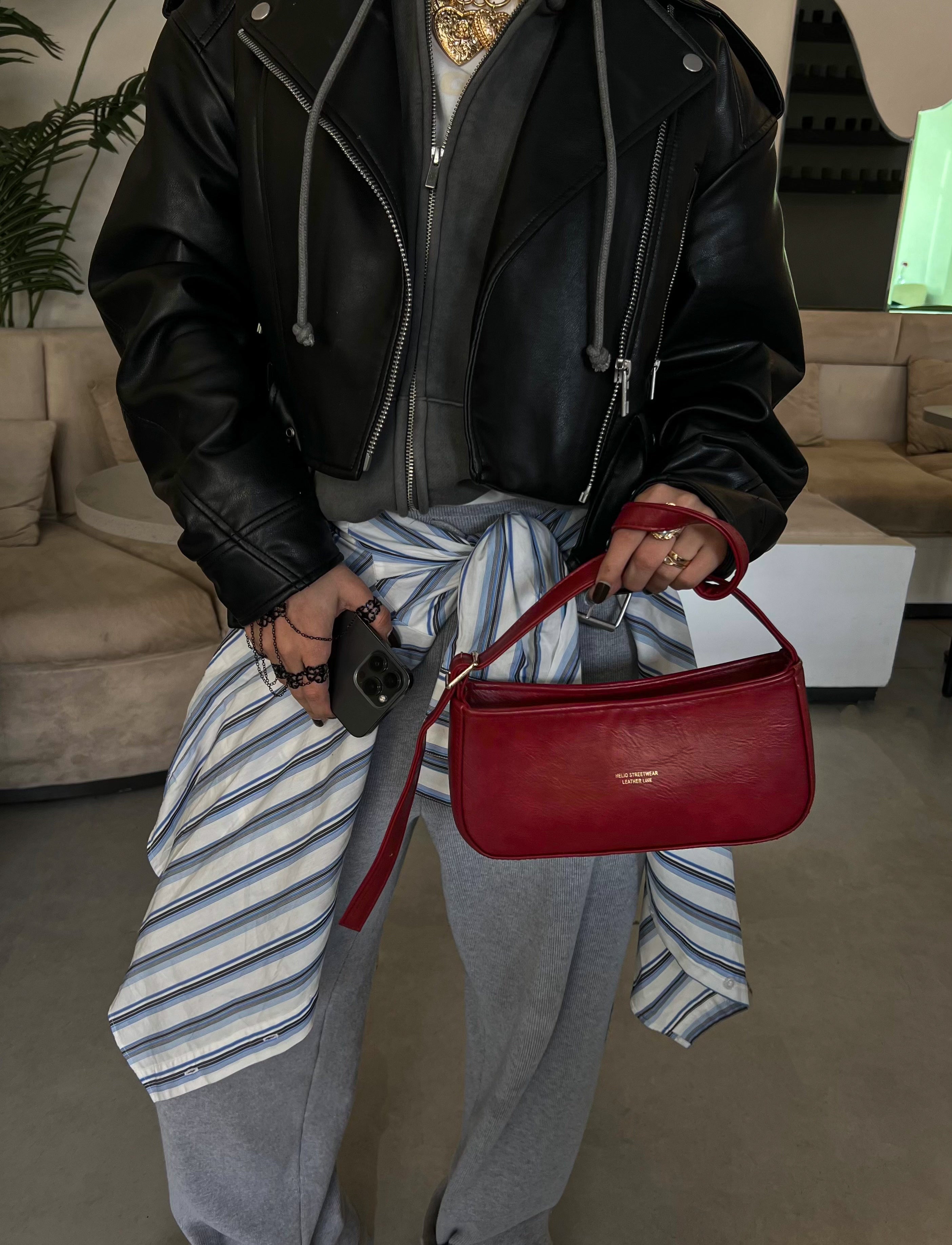 HELIO- TOKEN BAG CHERRY RED