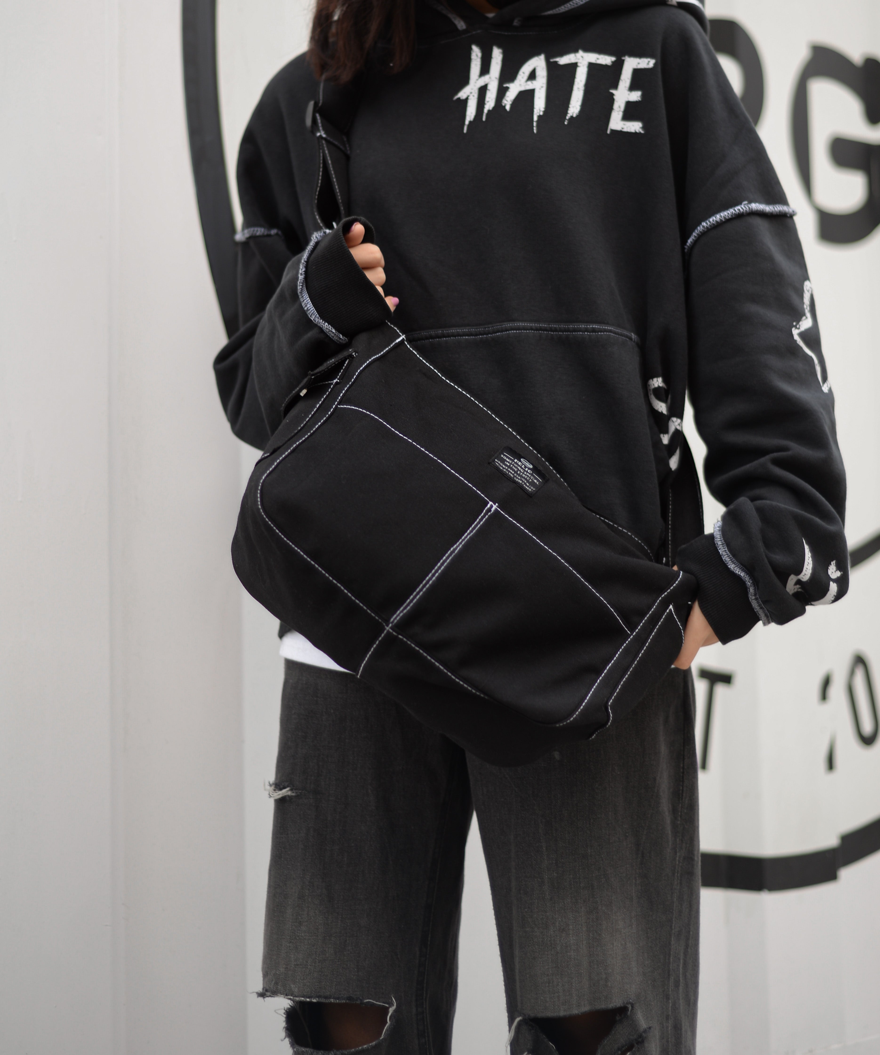 HELIO- HELIO & STITCH BLACK