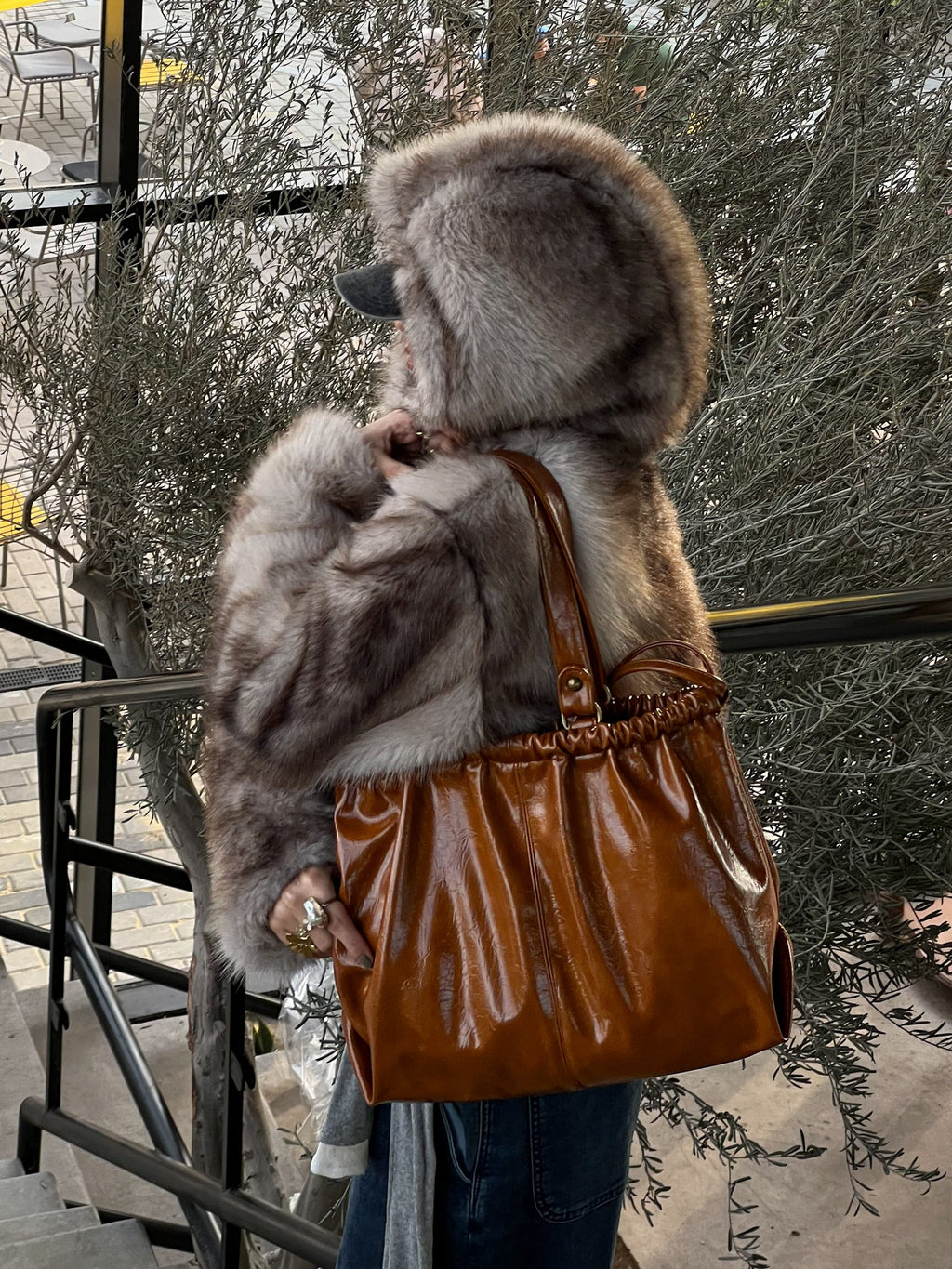 Helio - SCRUNCH BAG - CARAMEL