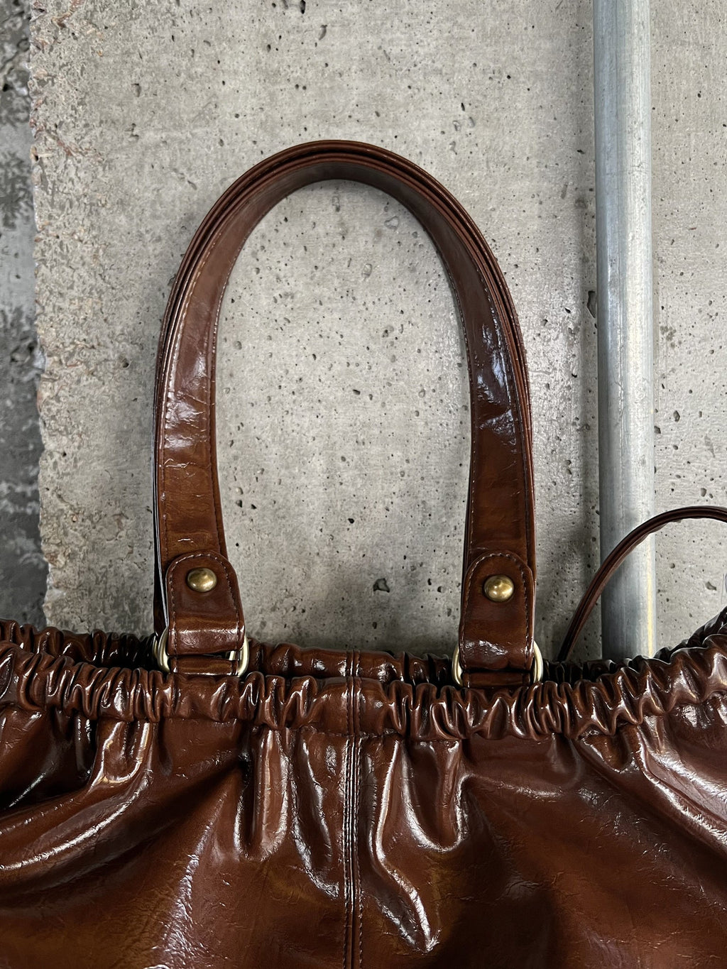 Helio - SCRUNCH BAG - BROWN