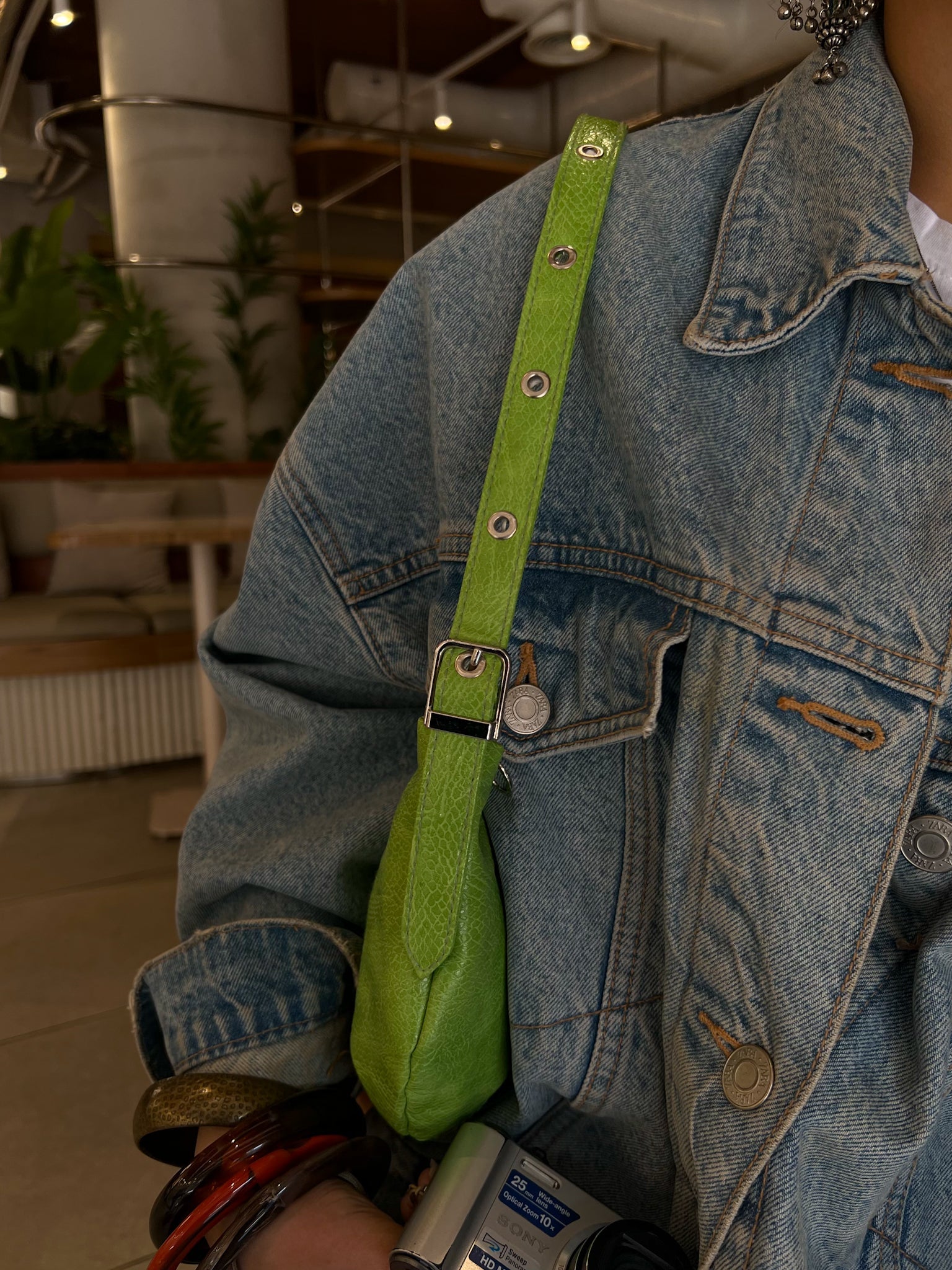 HELIO- DRAGON BAG LIME GREEN