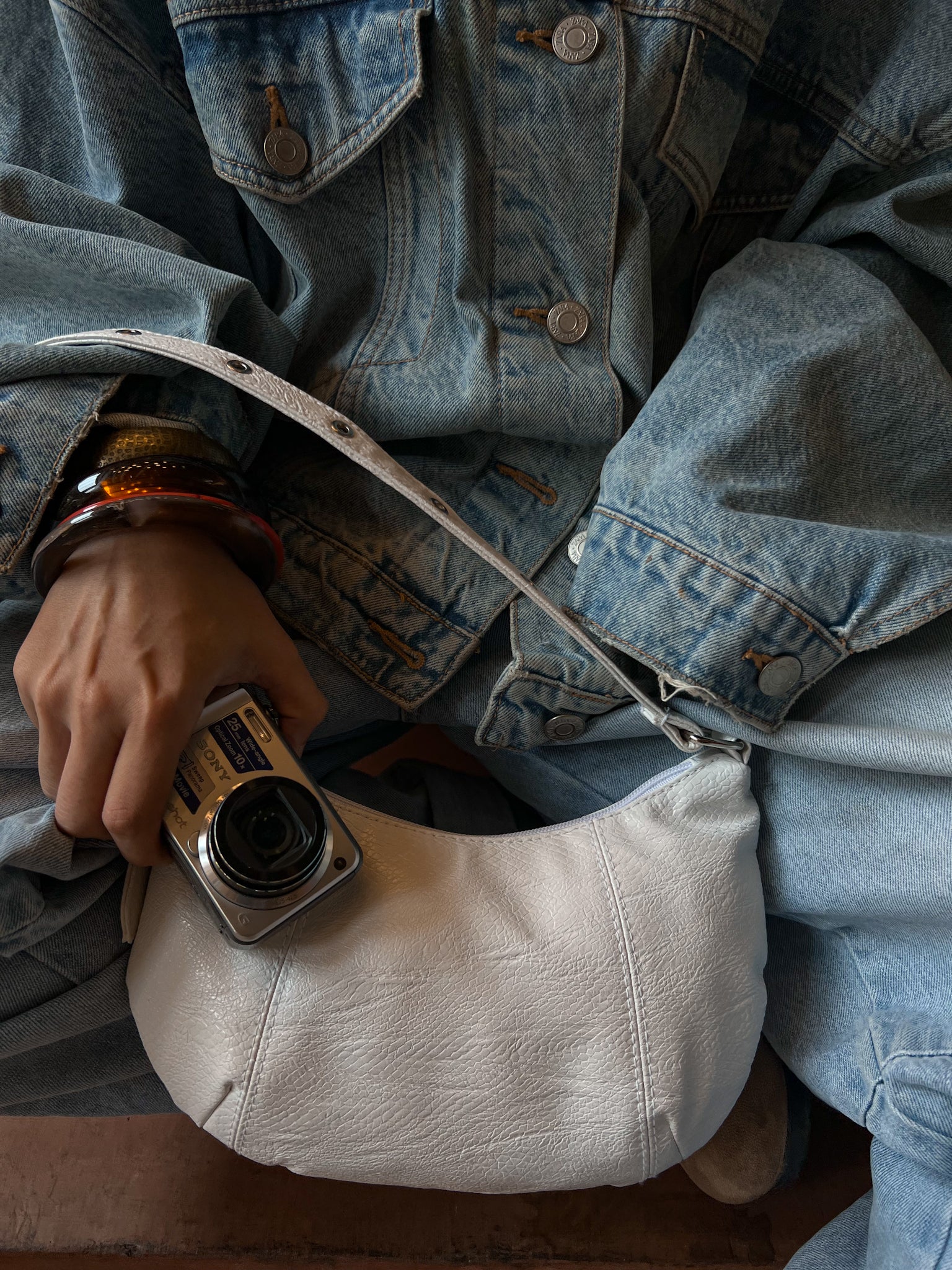 HELIO- DRAGON BAG WHITE