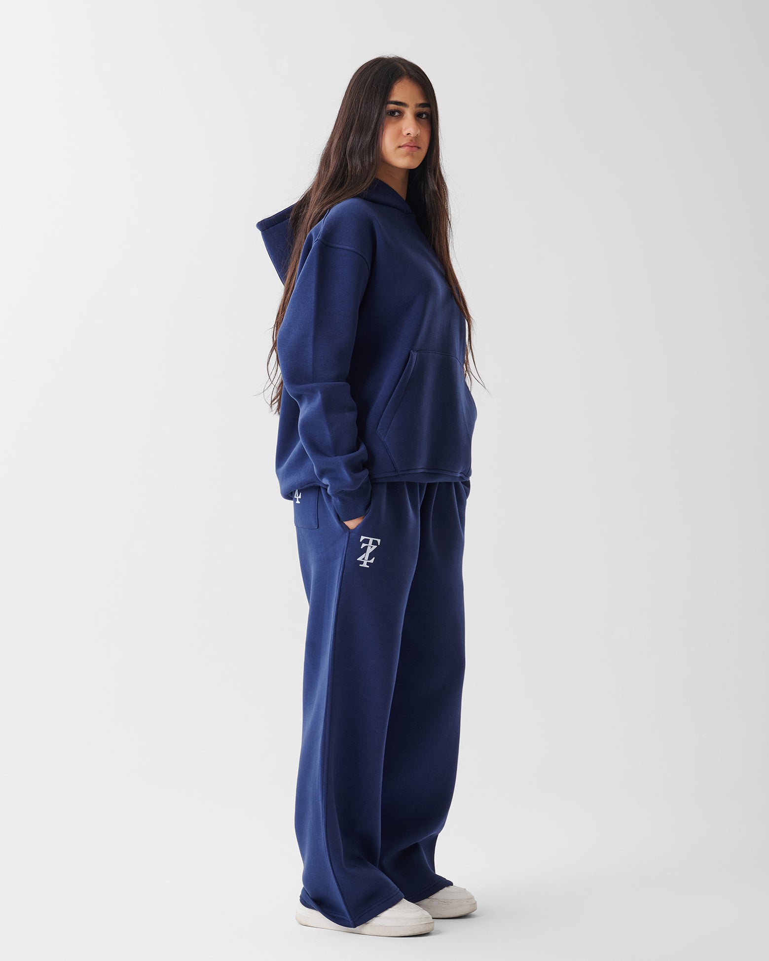 TAGZZ- Star Hoodie Navy