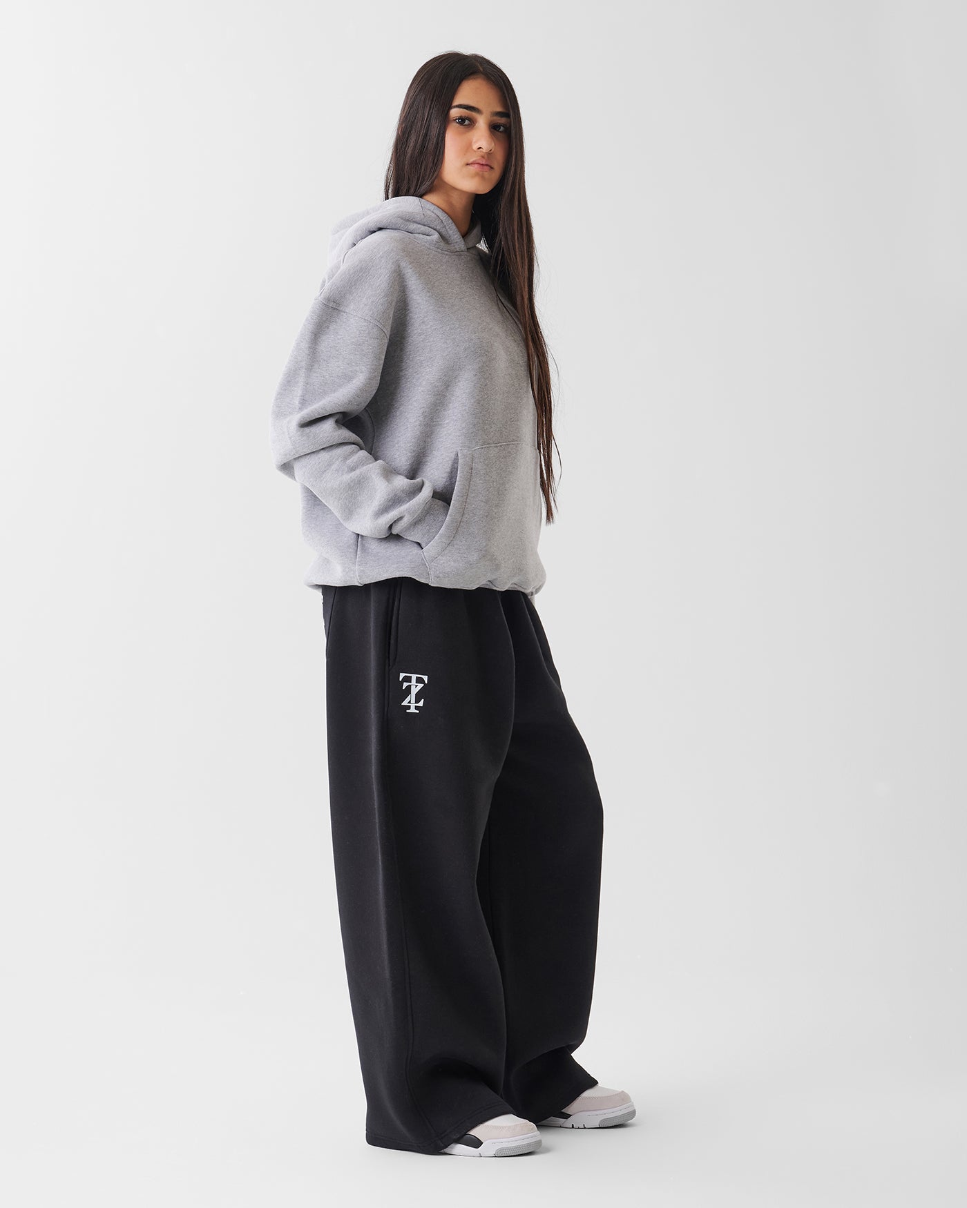 TAGZZ- Star Hoodie grey