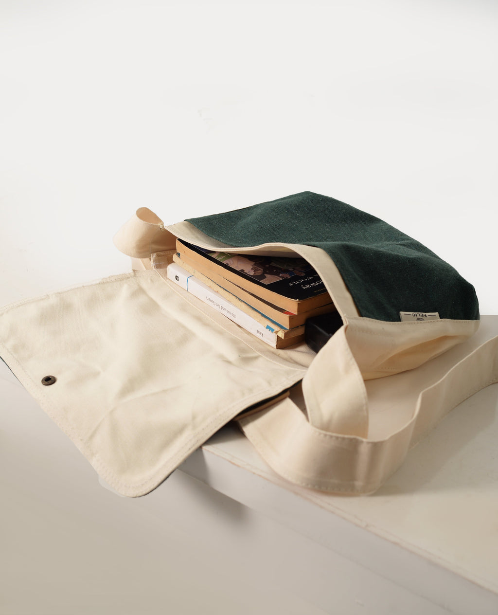 HELIO- SIDE BAG GREEN