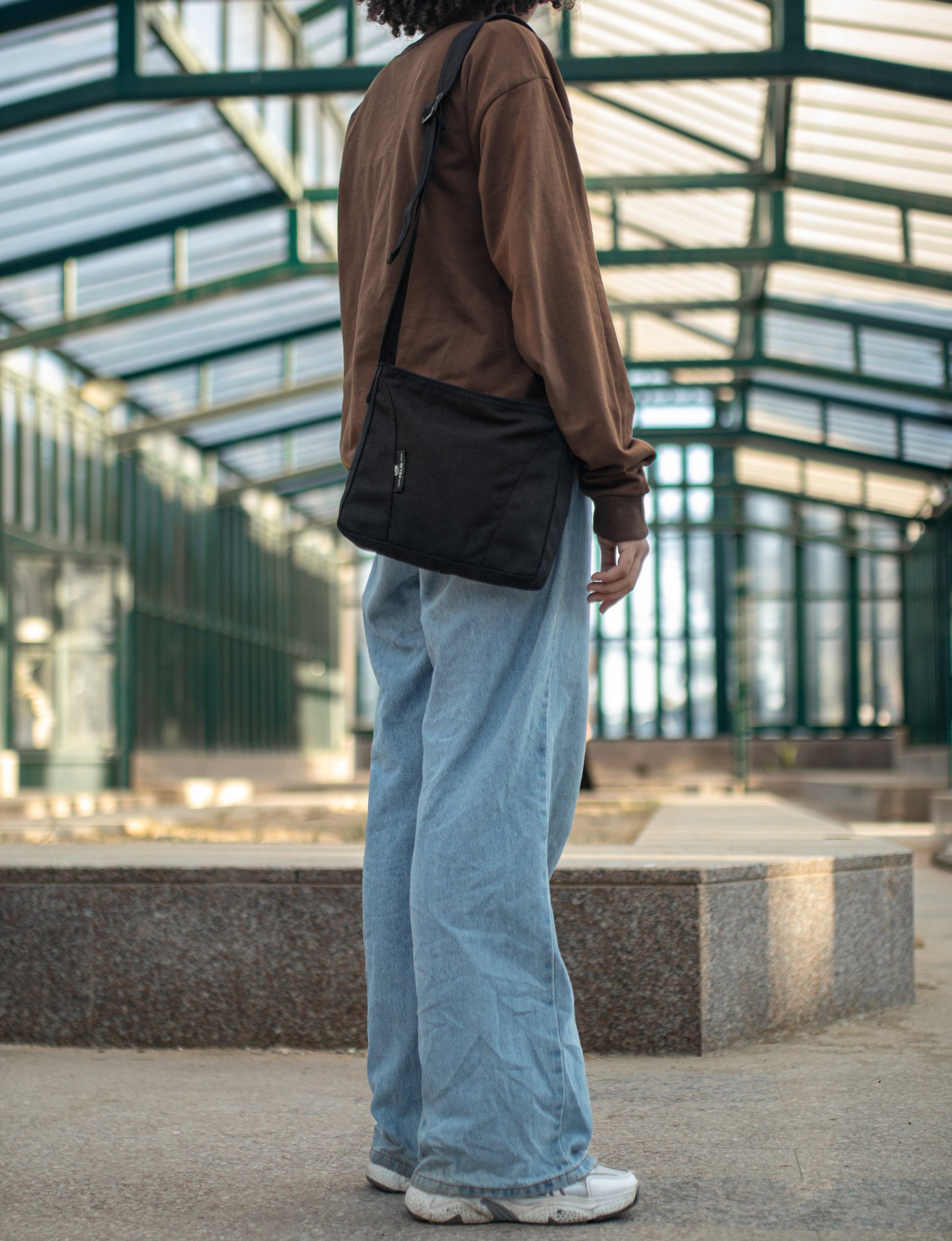 HELIO- RAW BAG BLACK