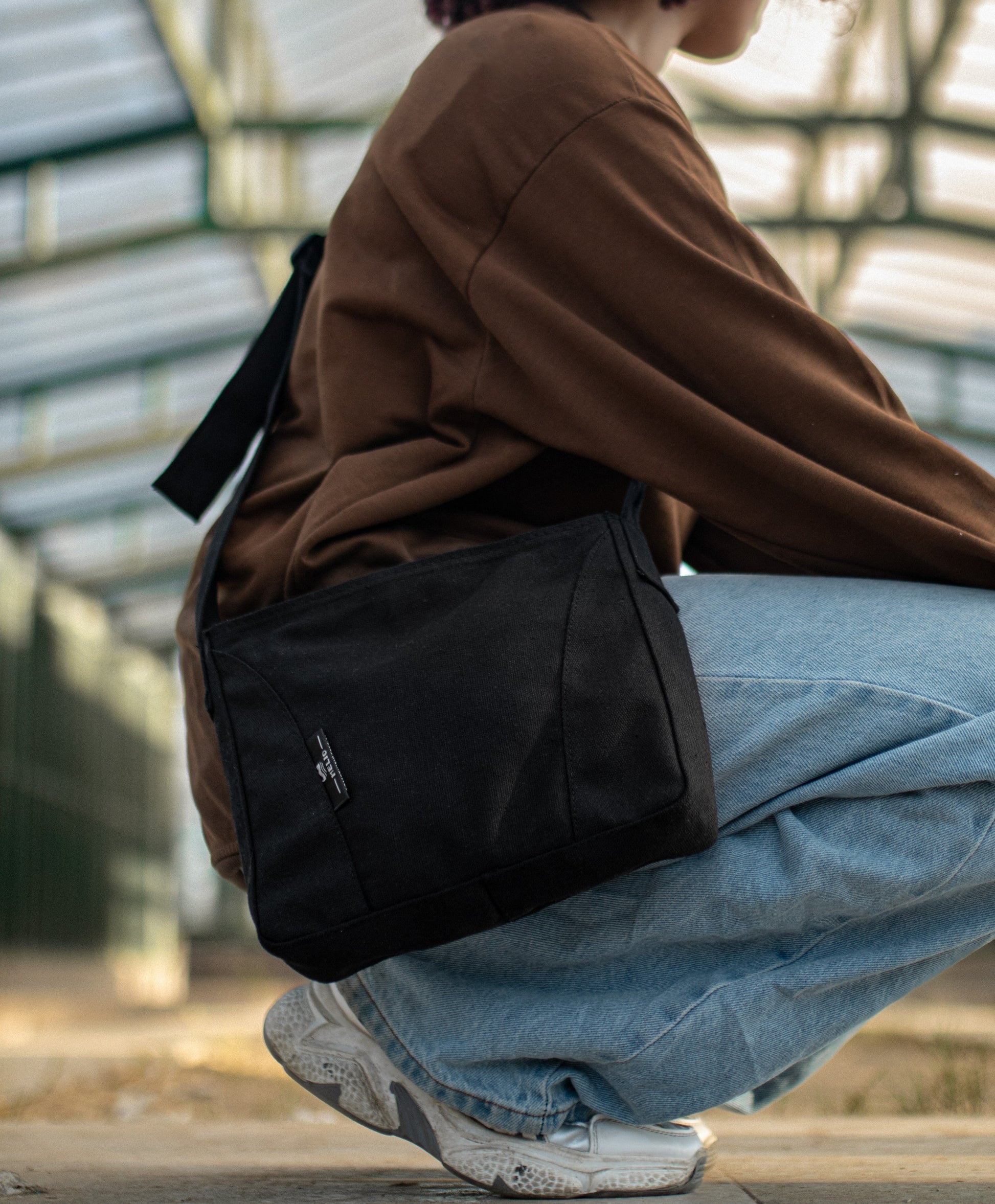 HELIO- RAW BAG BLACK