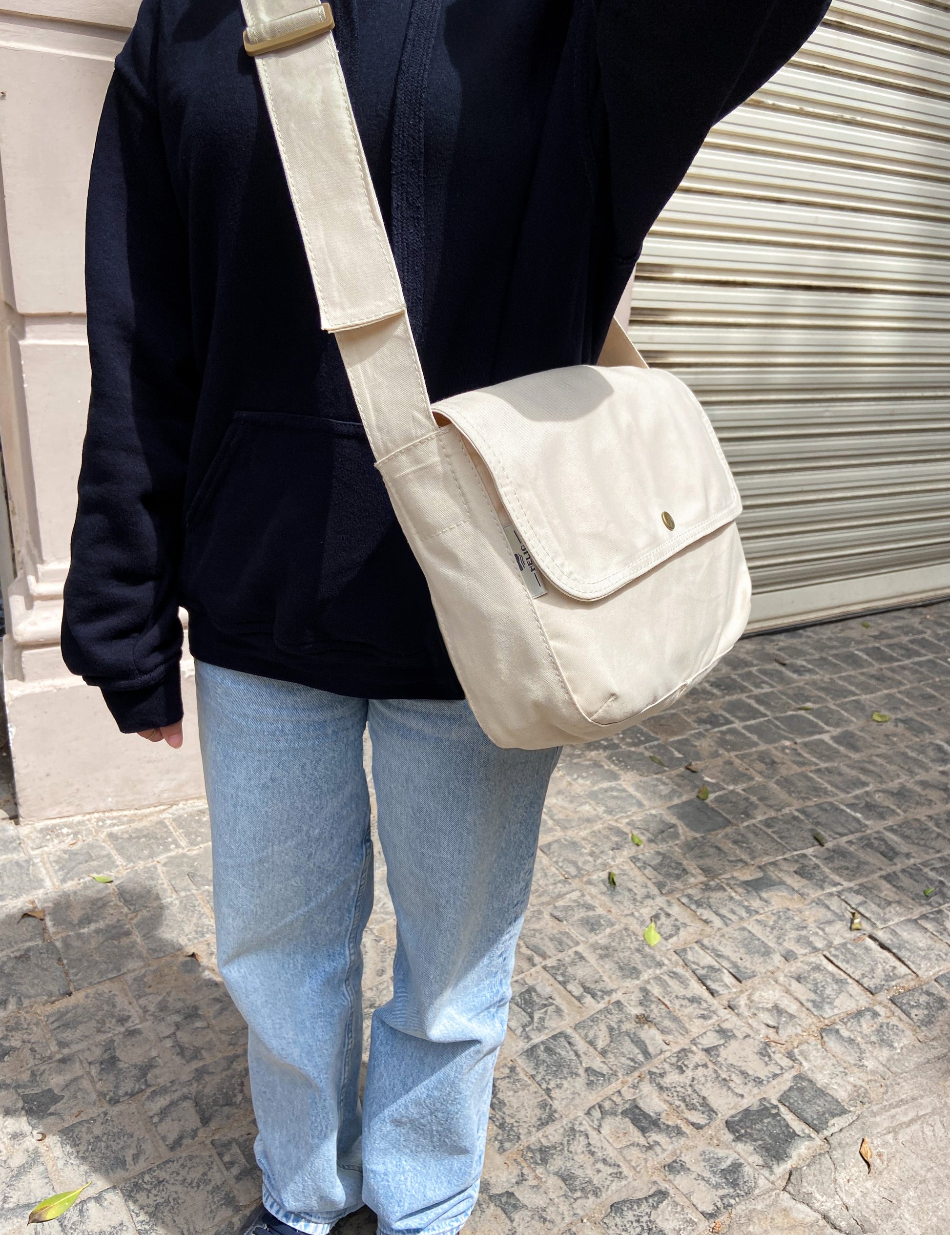 HELIO- SIDE BAG OFFWHITE