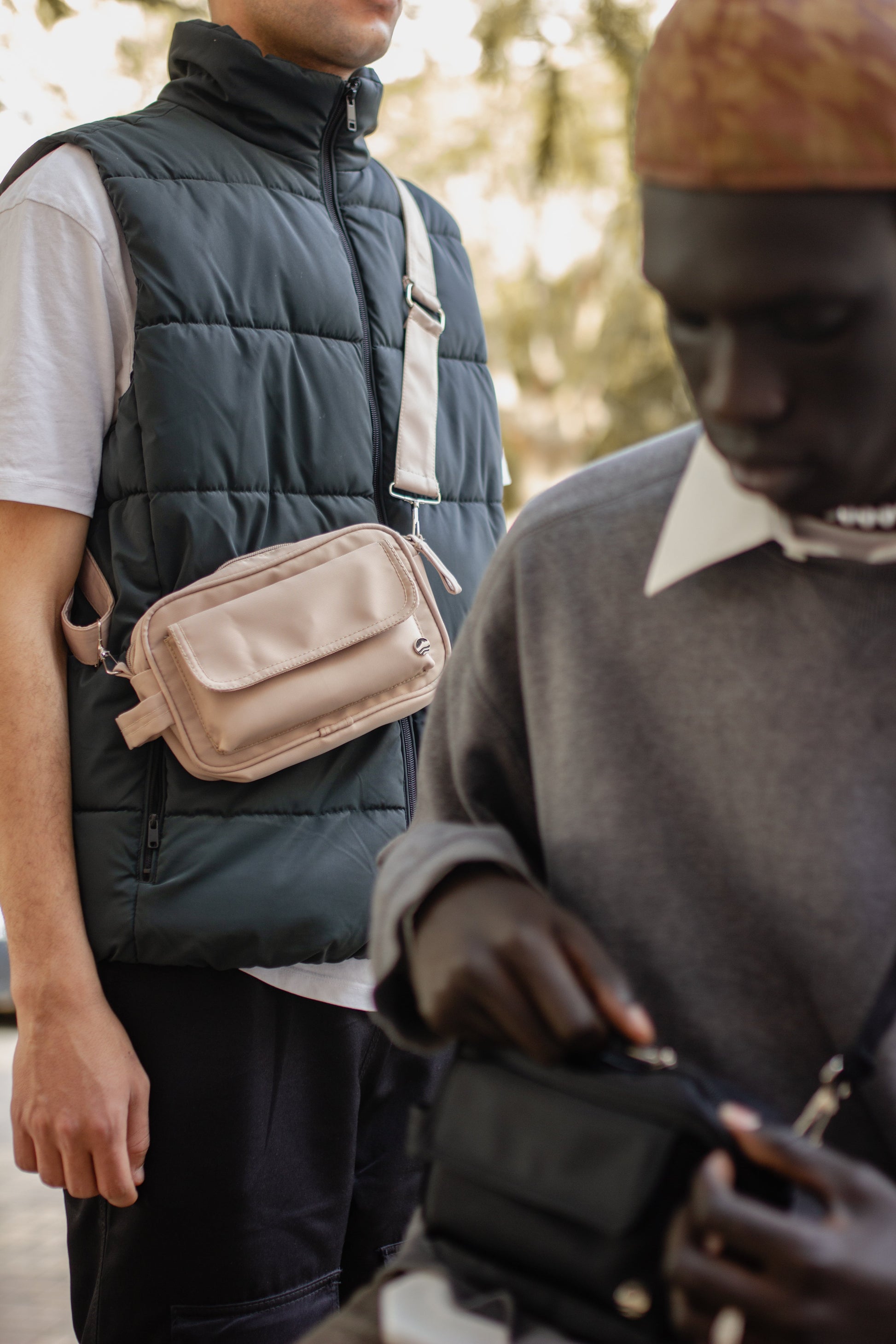 HELIO-GANG BAG BEIGE