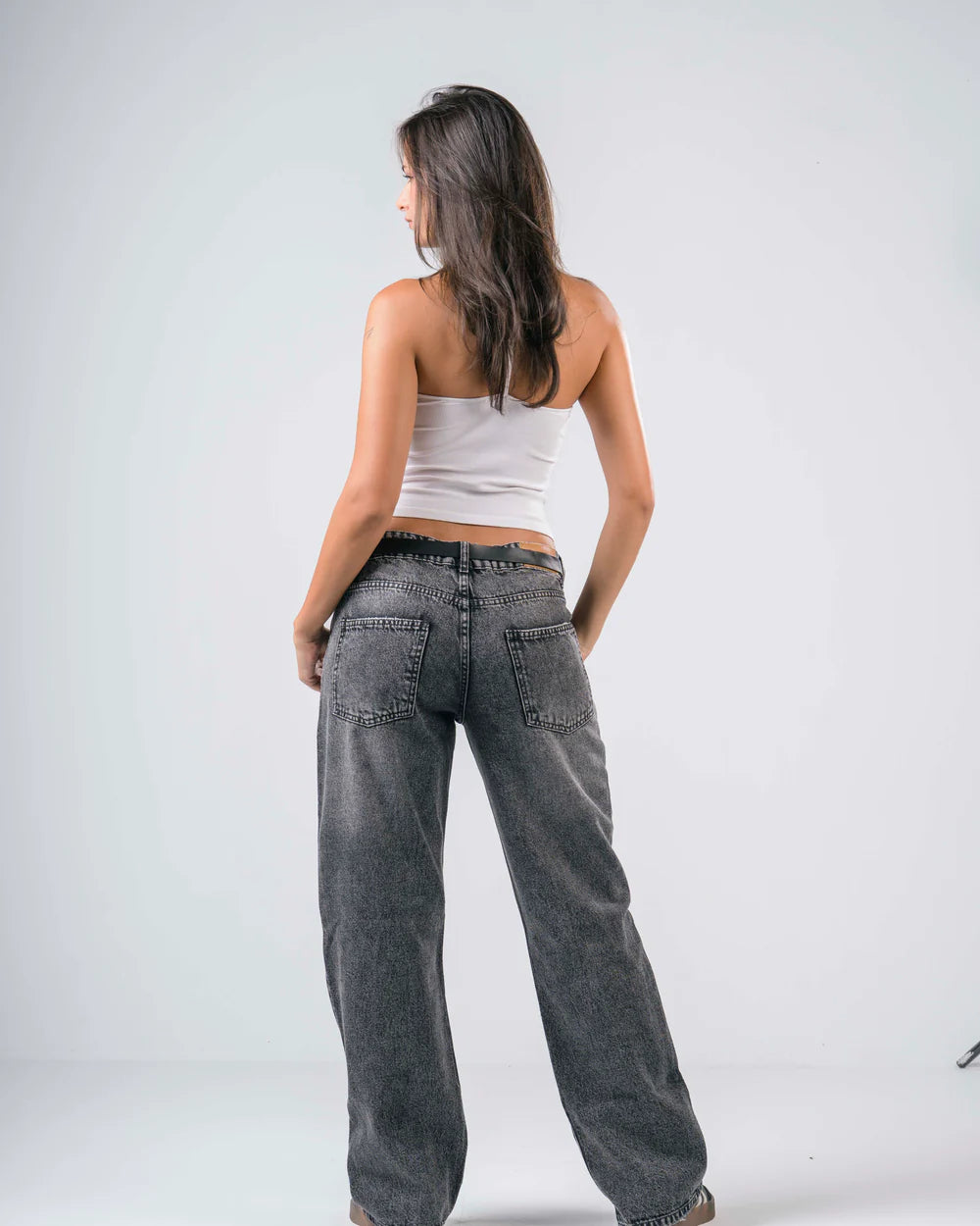 NoClue- The Line - Grey